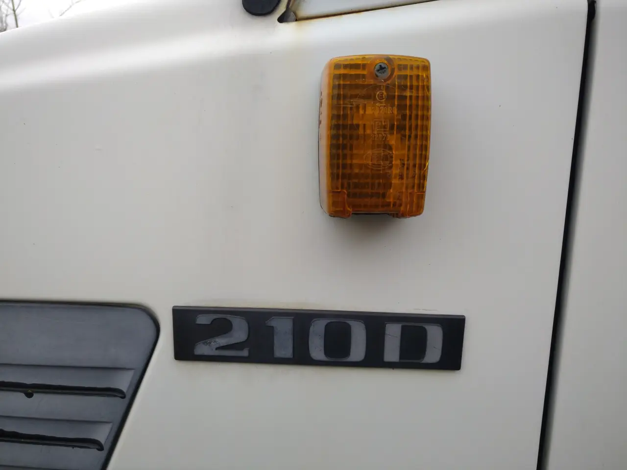Billede 1 - MB 210, en ejers kasse km.250000. 