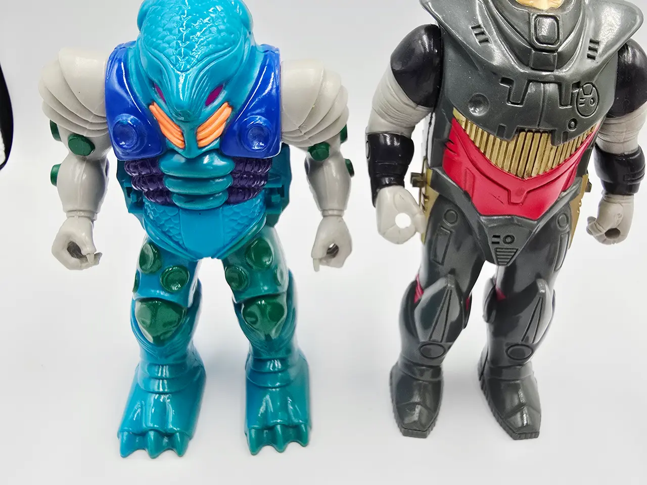 Billede 2 - Transformers G1 Pretenders 4 skaller og en figur