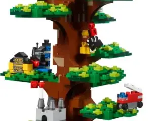 LEGO House Tree of Creativity 4000026