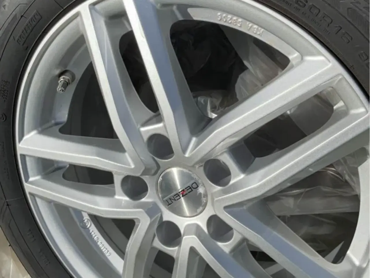 Billede 1 - 4 vinterdæk Goodyear