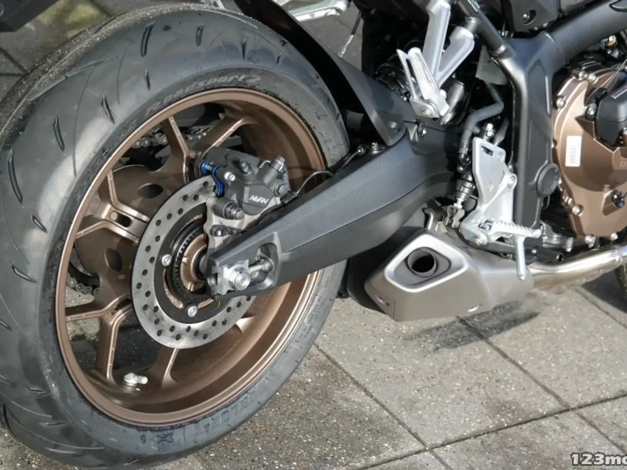 Billede 7 - Honda CB 650 R E-Clutch MC-SYD BYTTER GERNE