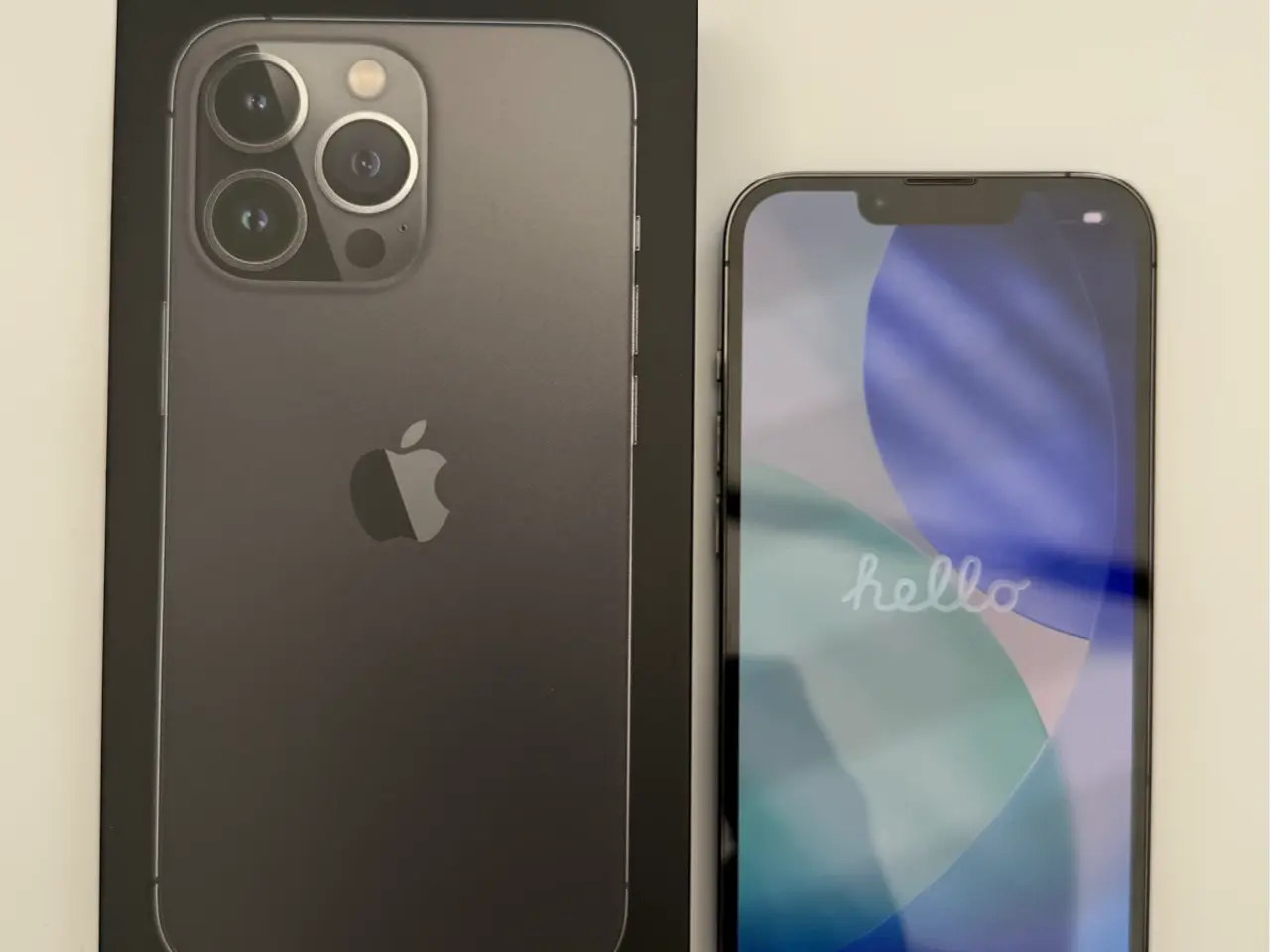 Billede 1 - Apple iPhone 13 Pro - 128 GB - Sort - Pæn stand -