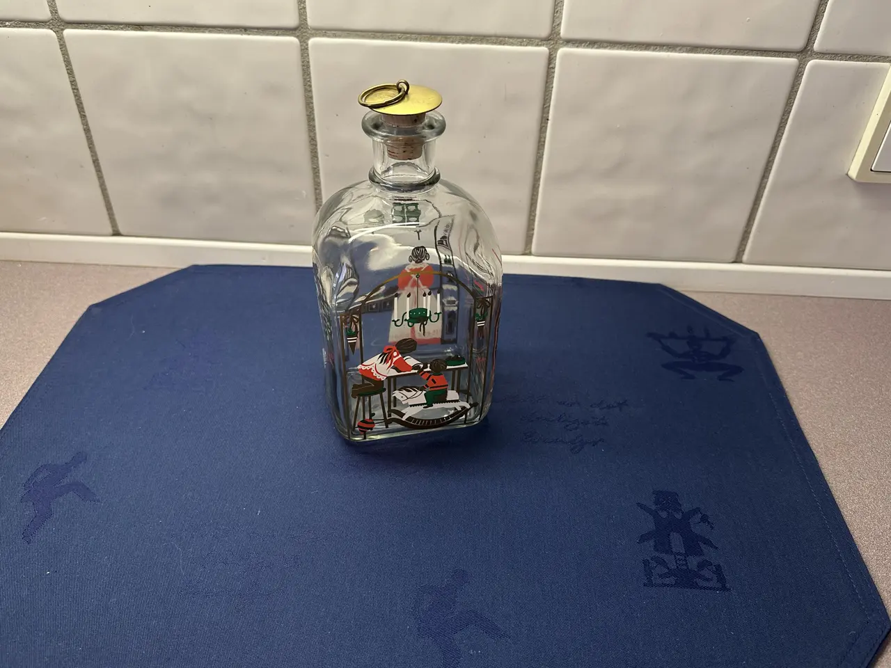 Billede 1 - Holmegaard Juleflaske 1992 samt Dramglas