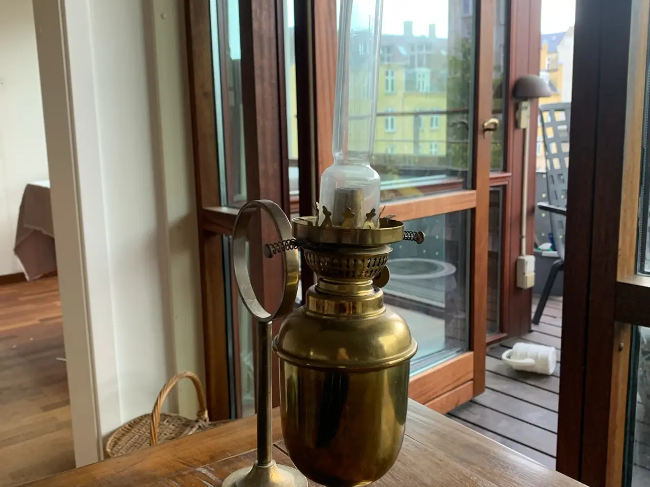 Billede 1 - Smuk messinglampe