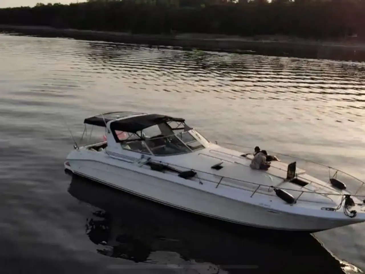 Billede 12 - Dejlig stor motorbåd til billige penge Sea Ray