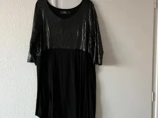Zay flot sort festtunika zay str L Ca 52