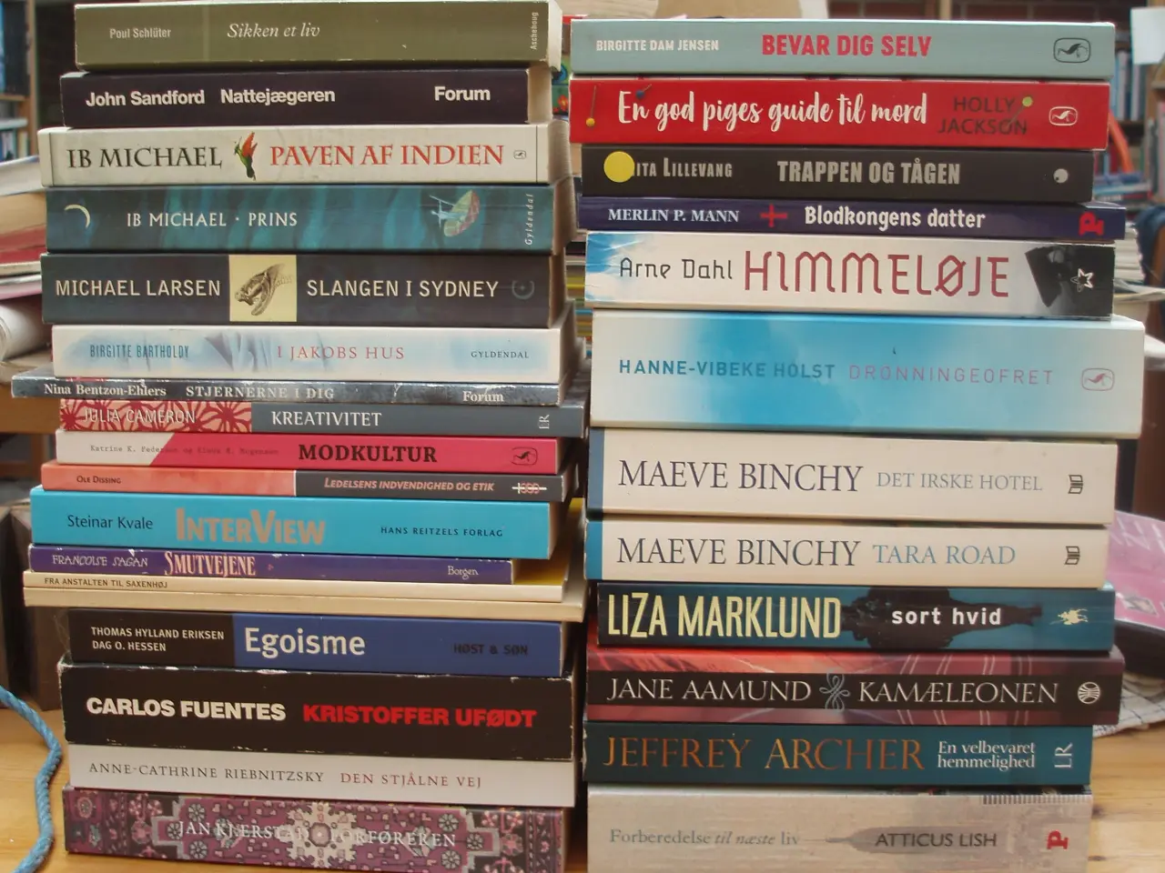 Billede 1 - Diverse forfattere 77 Paperback bøger
