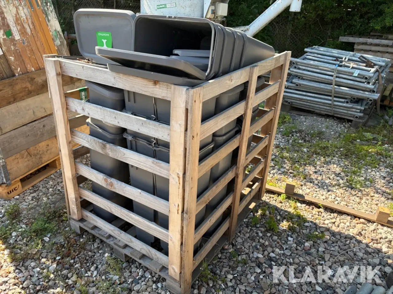 Billede 2 - Affaldsbeholdere i plast, 28 Styk