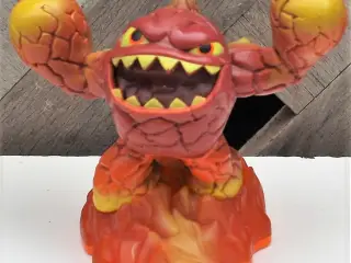 Skylanders Giants Lightcore Eruptor