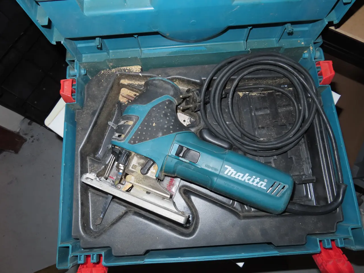 Billede 1 - Stiksav MAKITA 4351CT