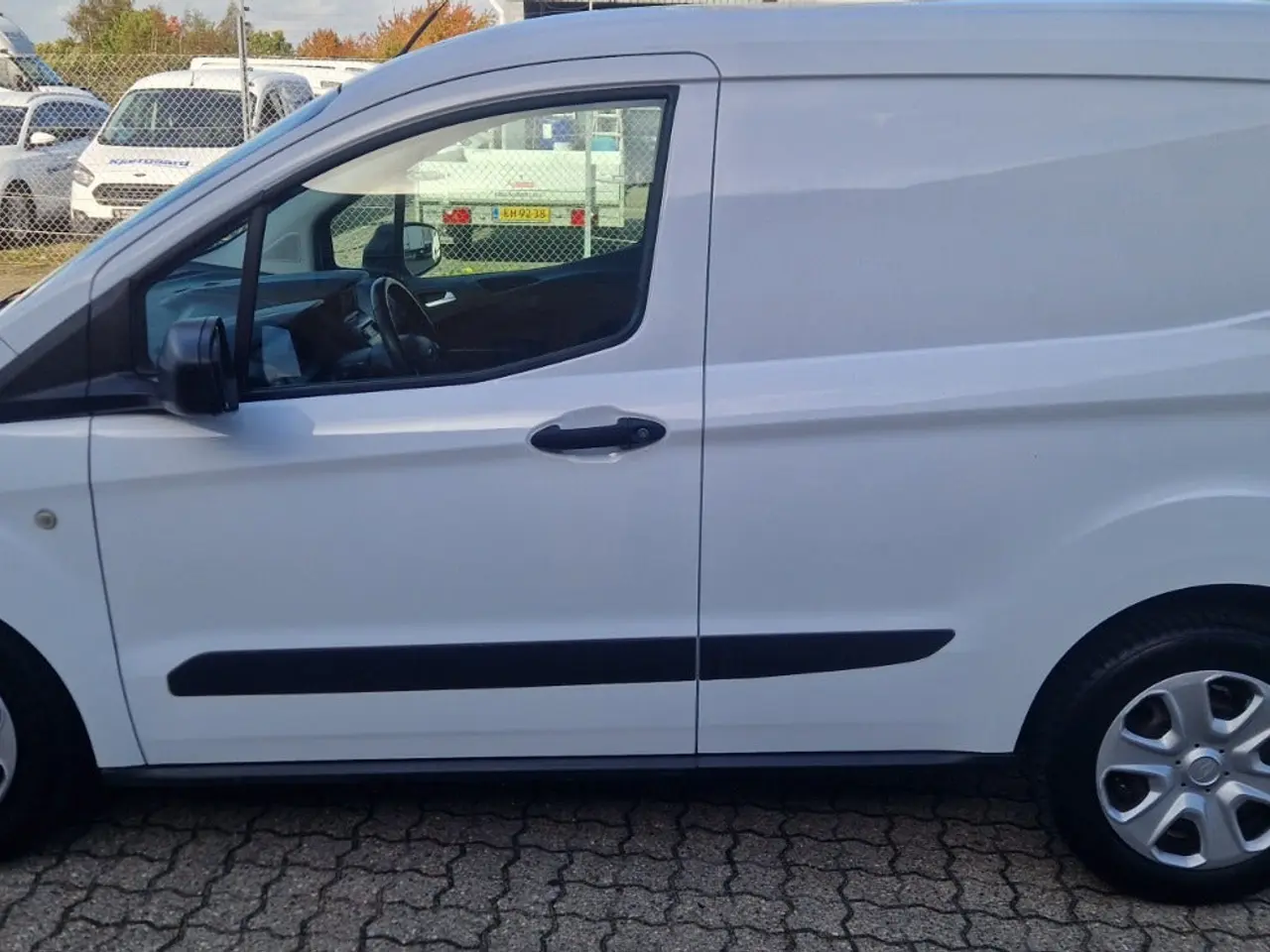 Billede 2 - Ford Transit Courier 1,5 TDCi 100 Trend