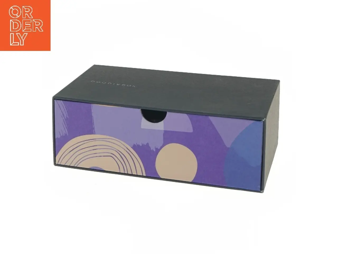 Billede 2 - Goodiebox med kosmetikprodukter (str. 24x14,5 cm)