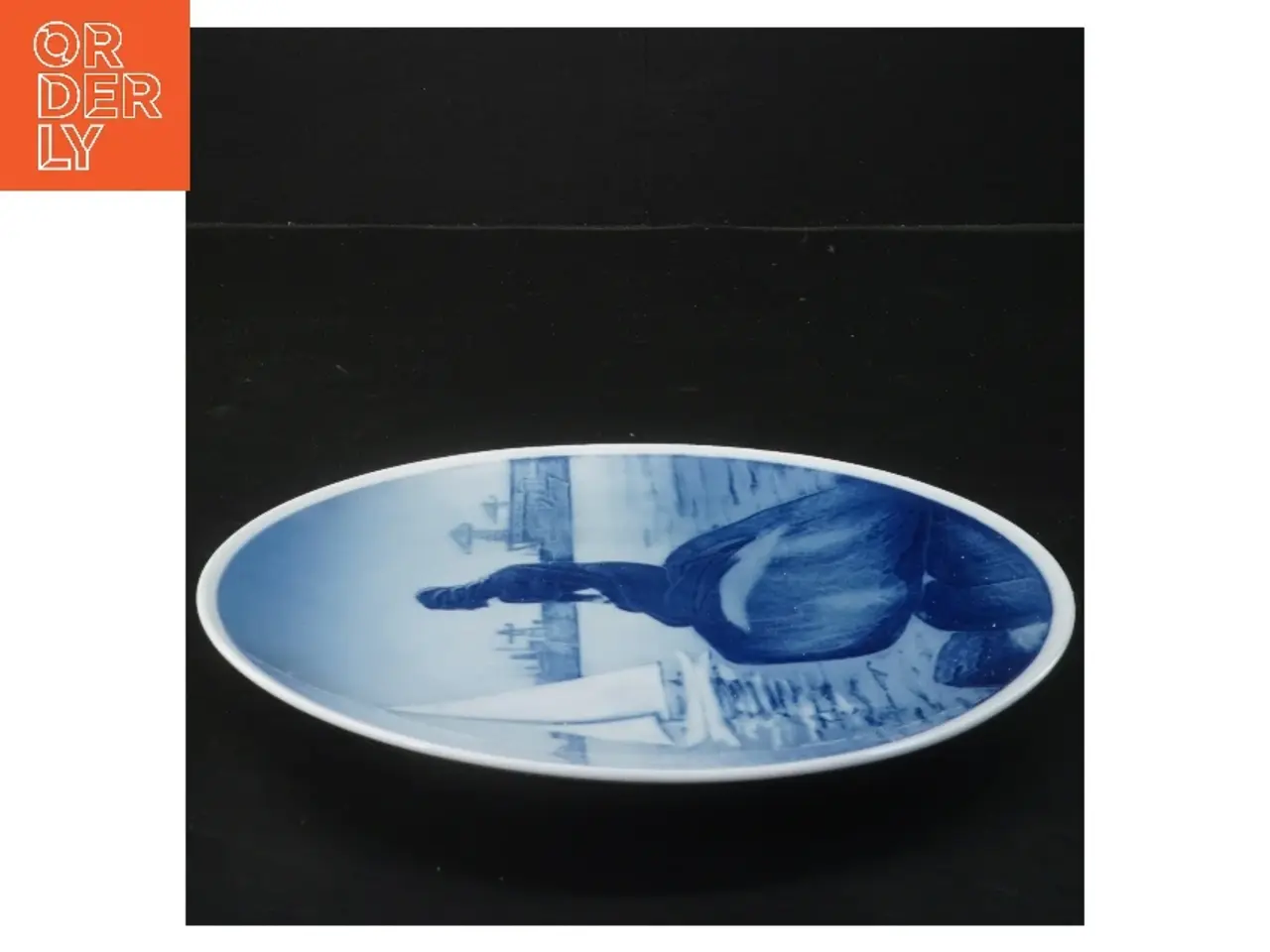 Billede 2 - Porcelænstallerken med Lille Havfrue motiv fra Royal Copenhagen (str. Ø 20,5 cm)