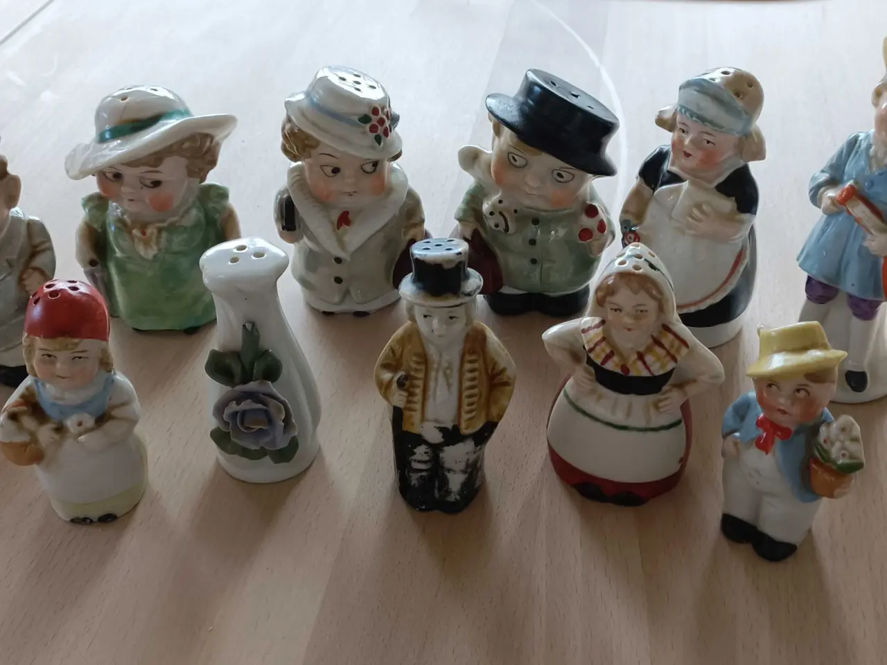 Billede 1 - Salt og peber figurer