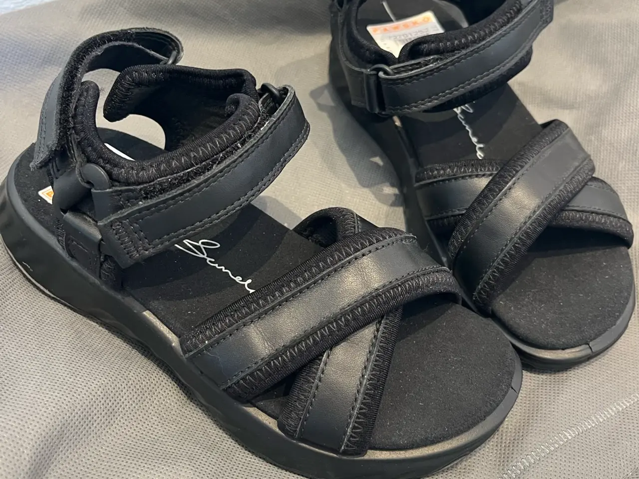 Billede 2 - Nye Ecco sandaler str. 30