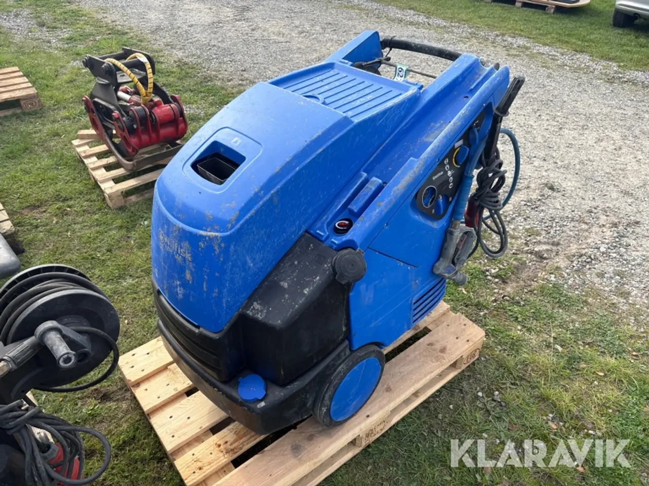 Billede 1 - Hedvandsrenser Nilfisk MH 5M 1 styk