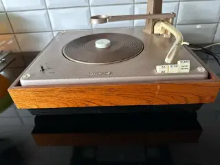 Phillips vintage pladespiller i trækabinet