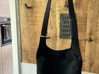 Prada taske 