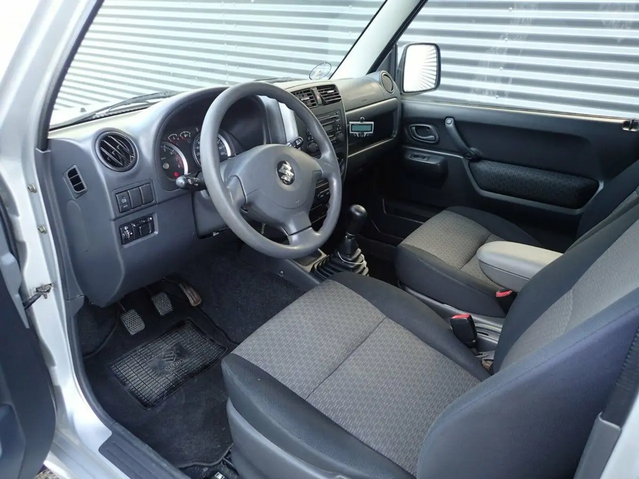 Billede 11 - Suzuki Jimny 1,3 JLX 4x4 85HK 3d