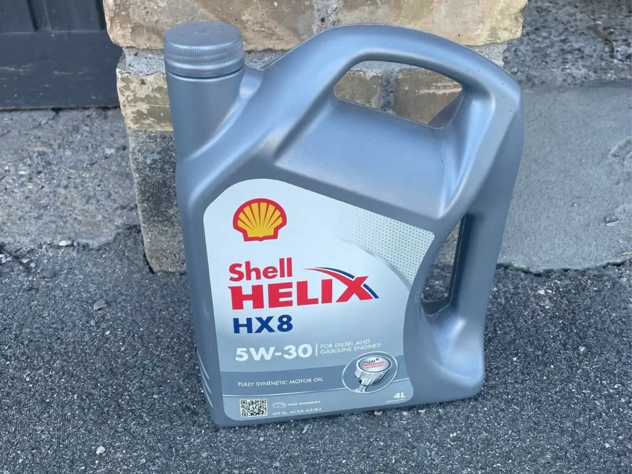 Billede 1 - Shell Helix HX8 motorolie 5W-30