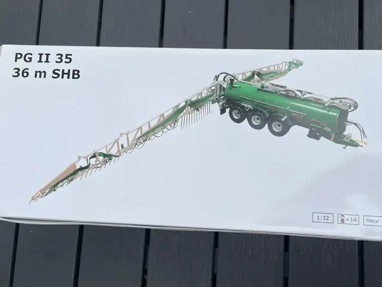 Billede 1 - PG II 35 Model gyllevogn 1:32