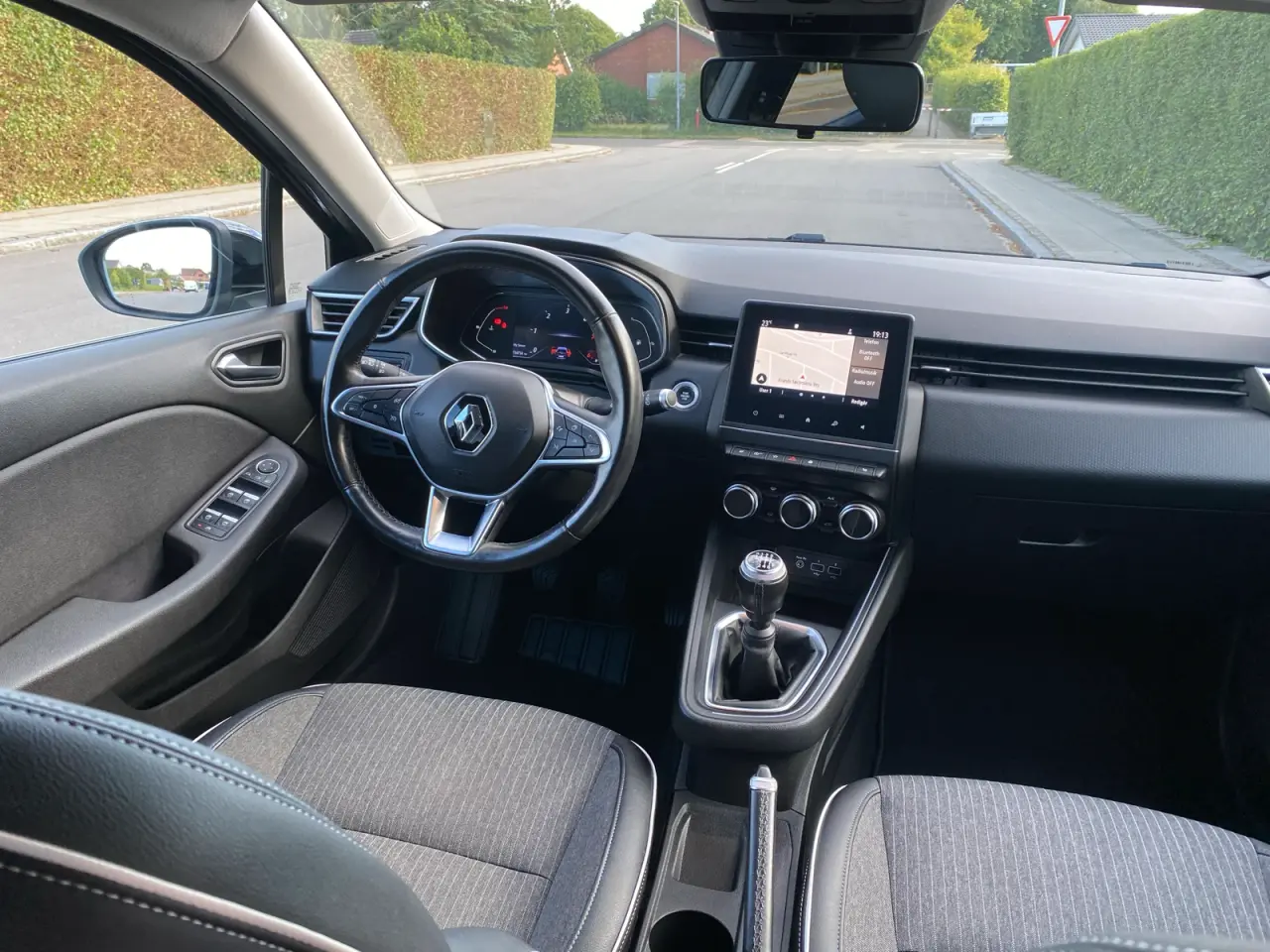 Billede 12 - Velholdt Renault Clio