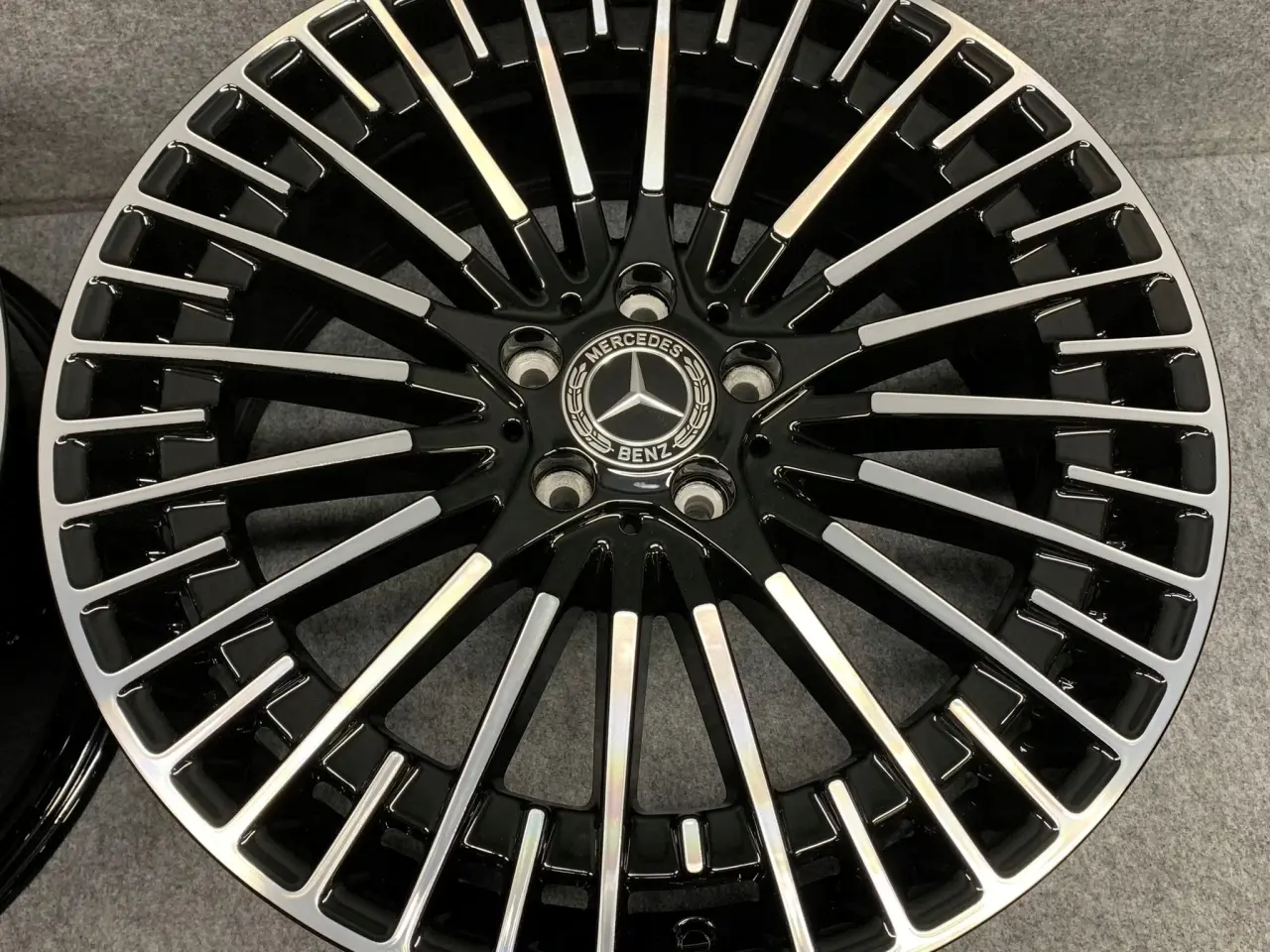 Billede 2 - MERCEDES A243 EQA EQB 20 8.5" x 20" 5x112 ET 50,5