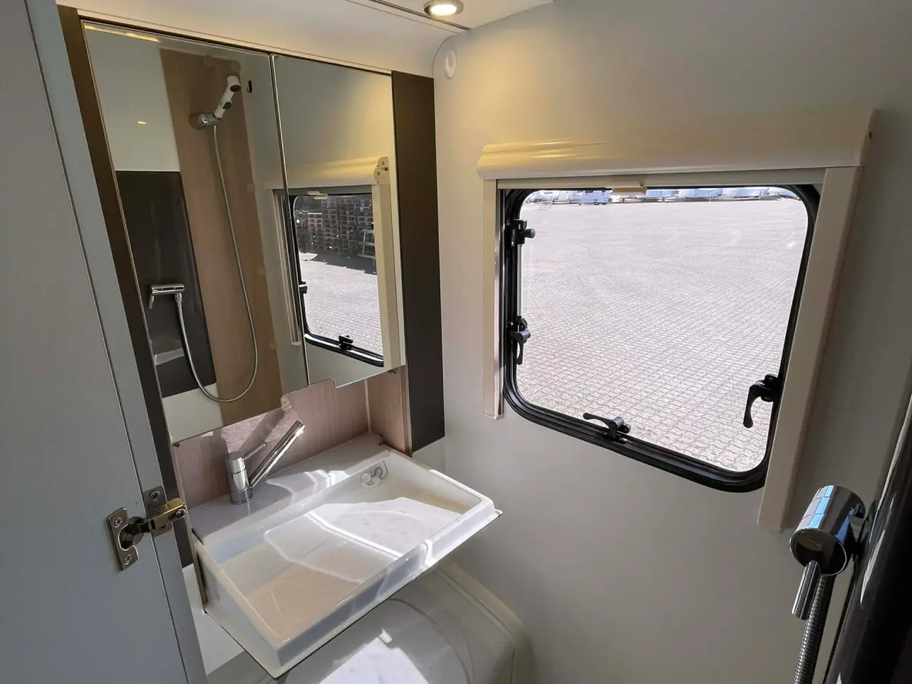 Billede 11 - 2019 - Adria Action 391 PH