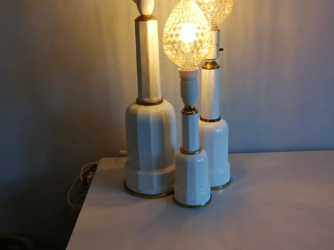 Billede 2 - Stor, flot Heiberglampe