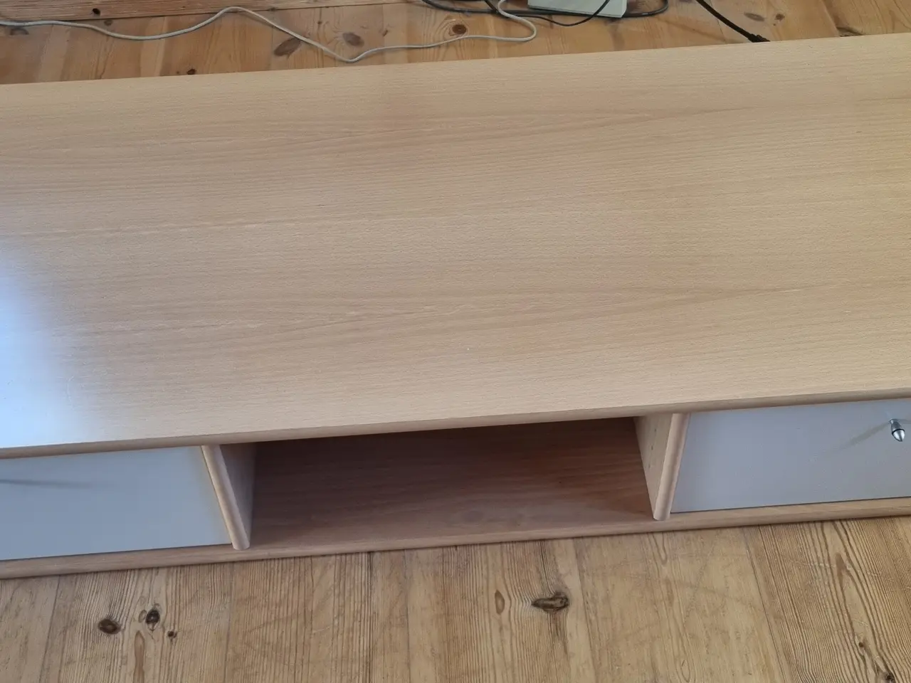 Billede 2 - GRATIS, Mistral tv bord