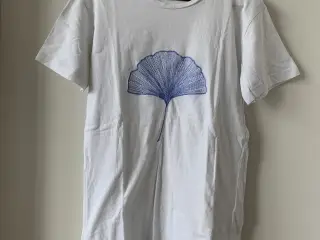 Boii Studios t-shirt