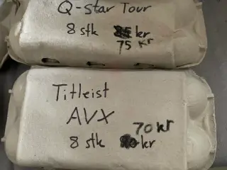 Golfbolde fra forskellige mærker.