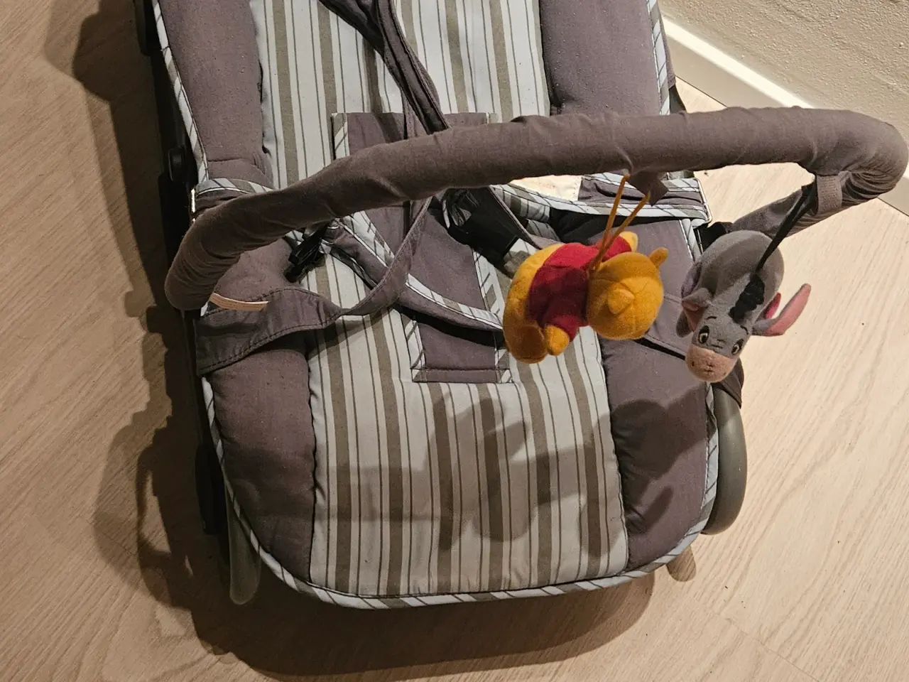 Billede 2 - Plys skrå stol