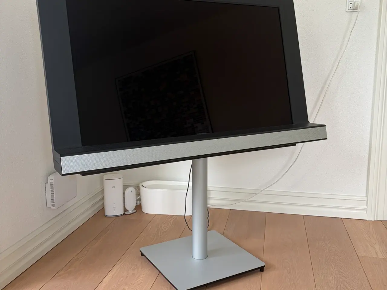 Billede 2 - Beovision 8000