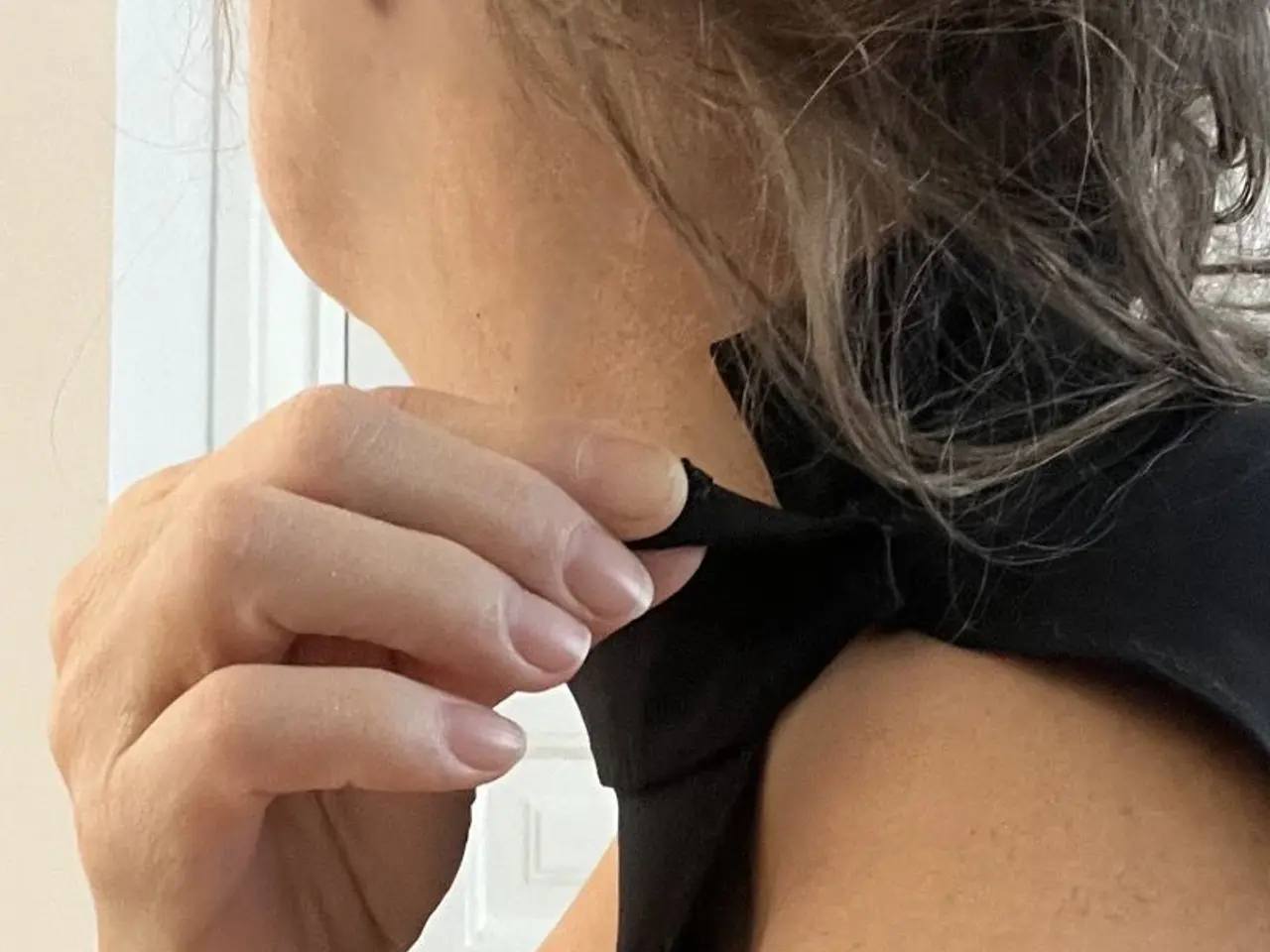 Billede 6 - Lang kjole med flæse - Galla - Afslutningsfest