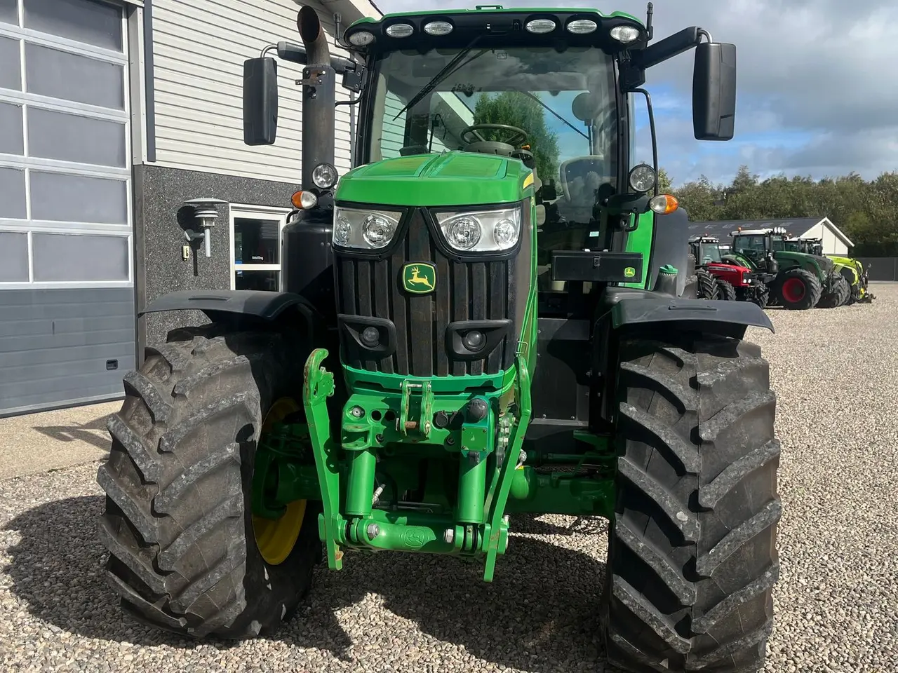 Billede 11 - John Deere 6215R AP med frontlift