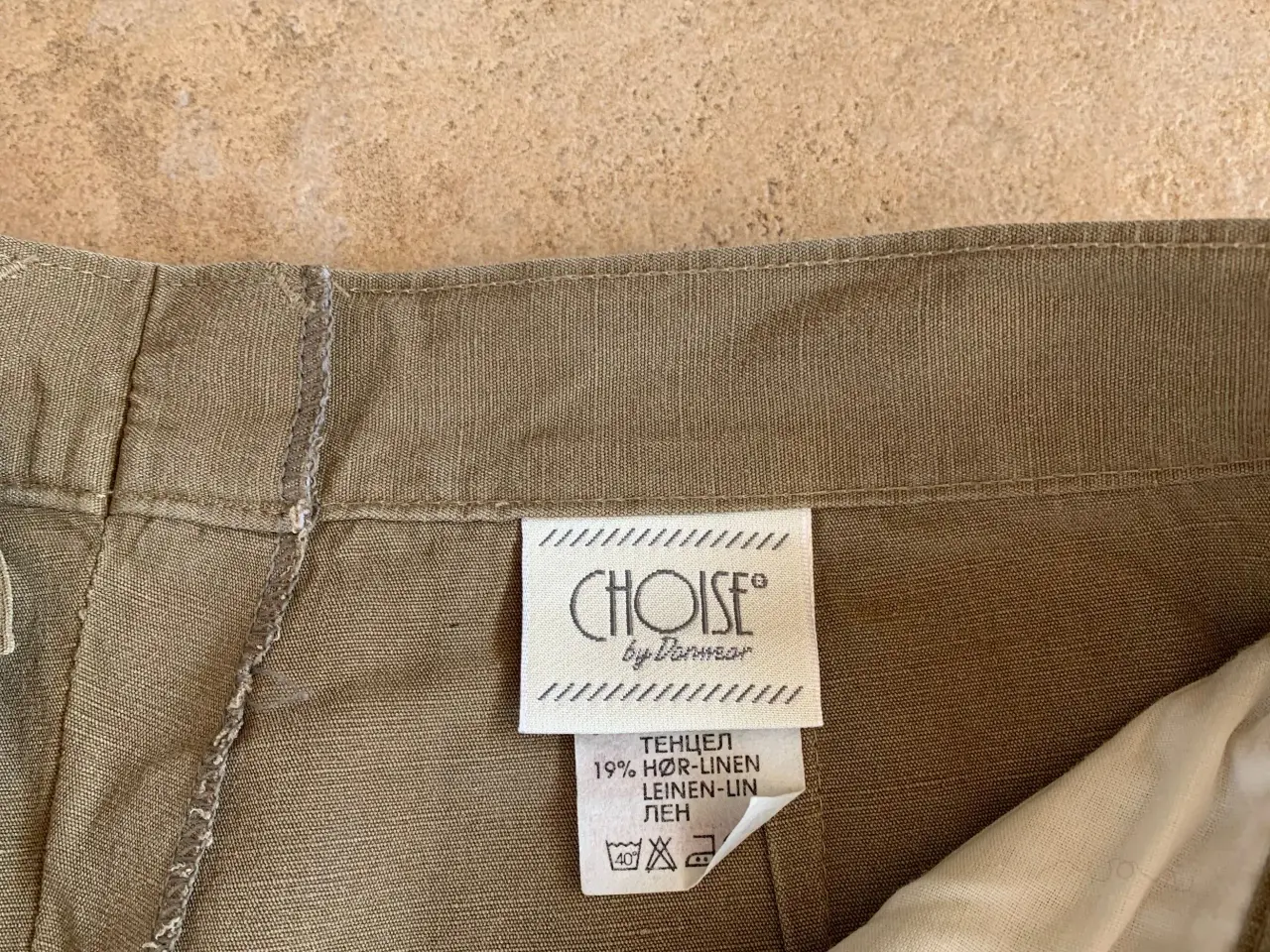 Billede 4 - CHOISE Shorts str. 40 