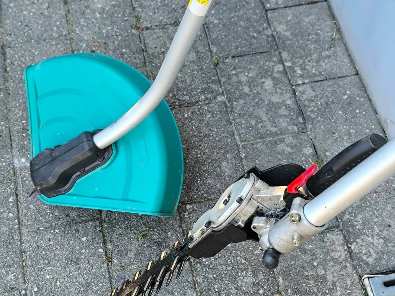 Billede 7 - Bosch AMW 10 Multicutter med hækkeklipper og græst