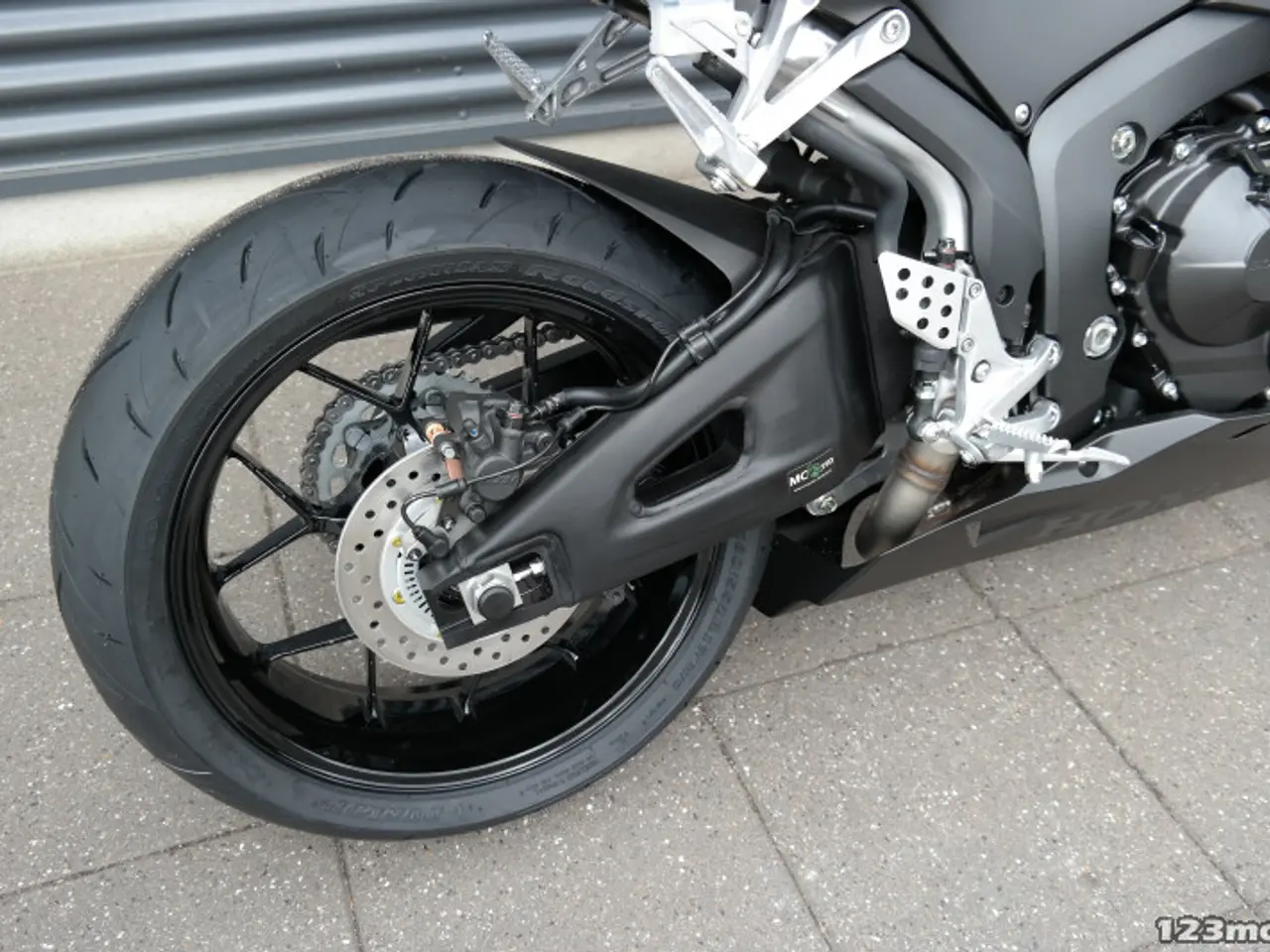 Billede 5 - Honda CBR 600 RR MC-SYD BYTTER GERNE