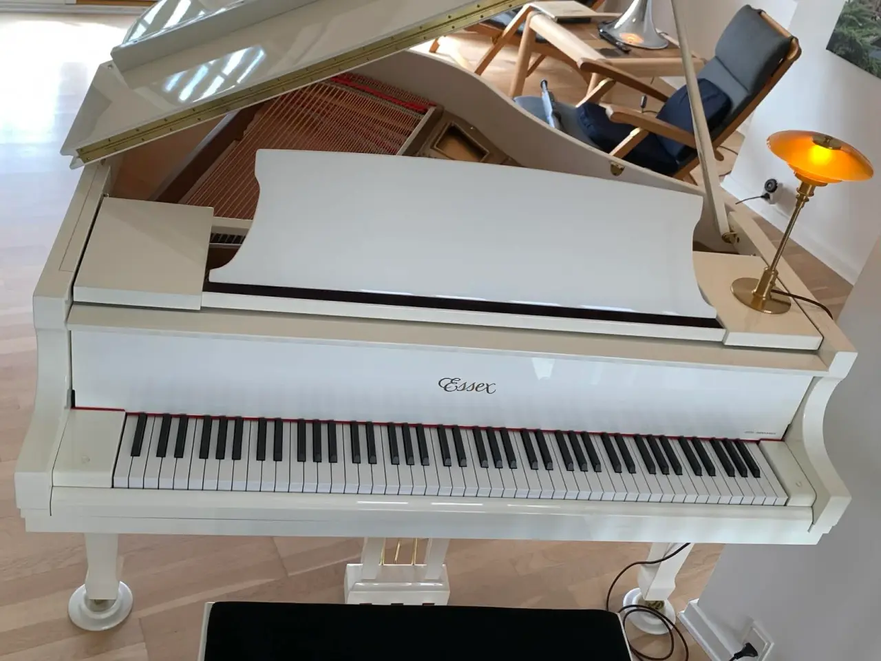 Billede 1 - Steinway & Sons - Essex EGP 155 flygel