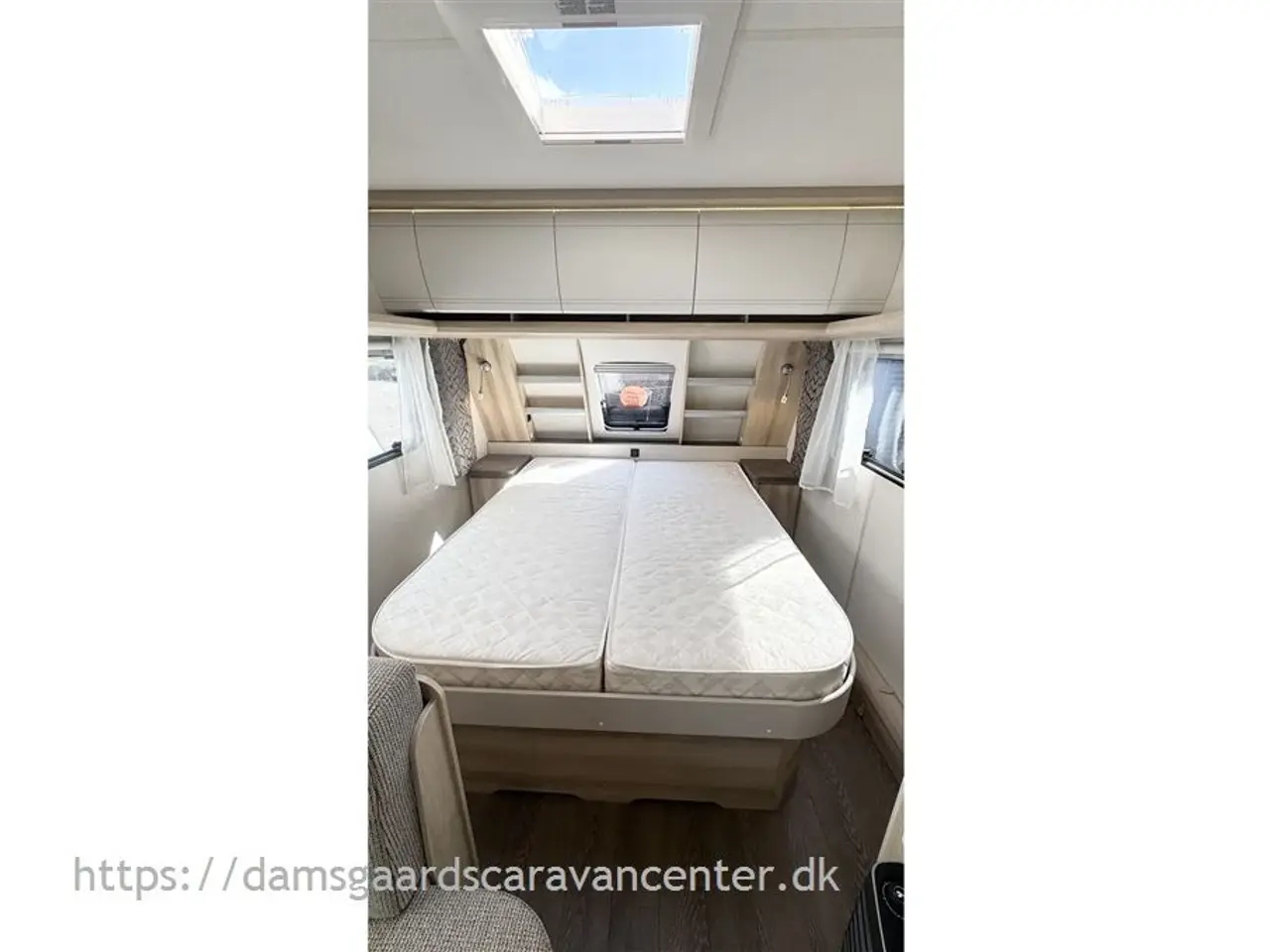 Billede 12 - 2024 - Hobby De Luxe 460 SFf Queensbed-Gulvtemp.-Mover-Telt