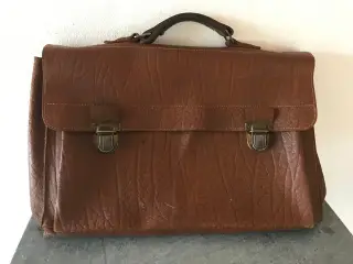 Retro skoletaske i kernelæder.