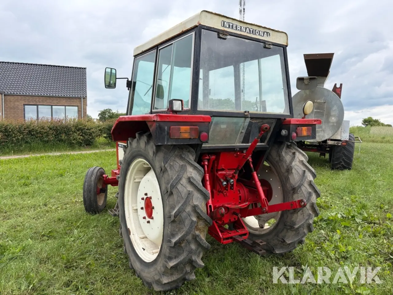 Billede 4 - Veterantraktor IH 844-S