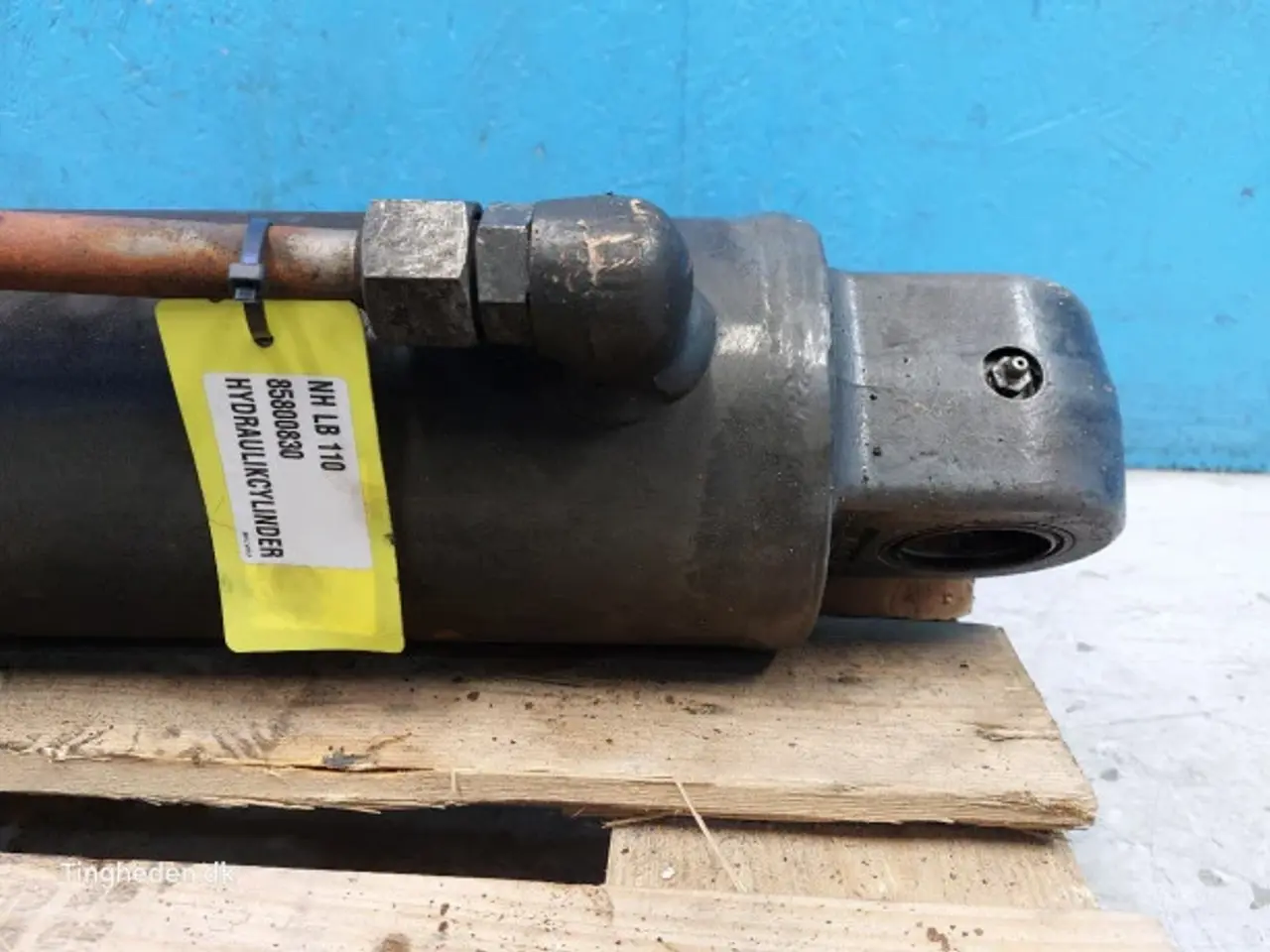 Billede 8 - New Holland LB110 Cylinder 85800830