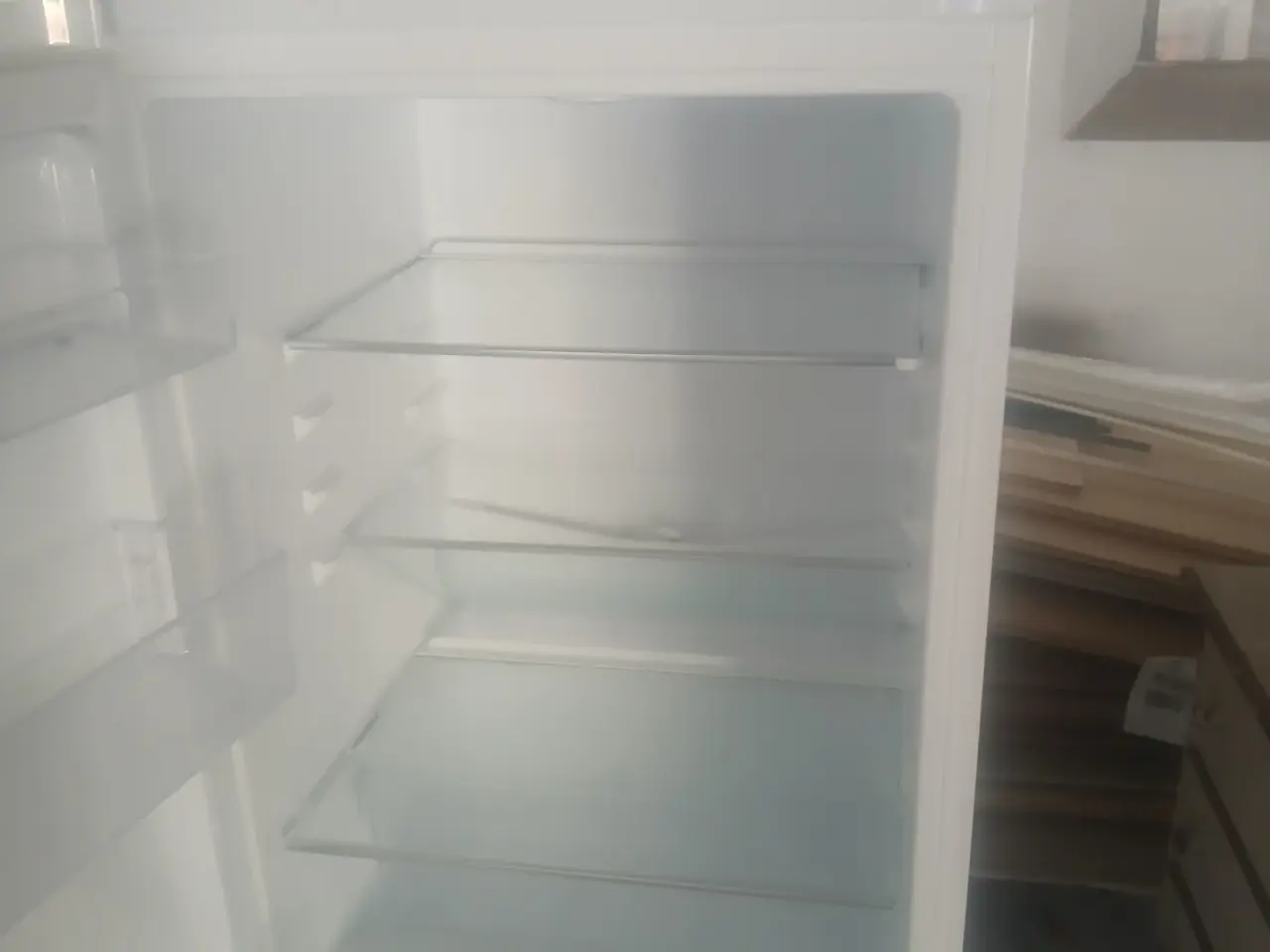 Billede 2 - Gram Køle-fryseskab.