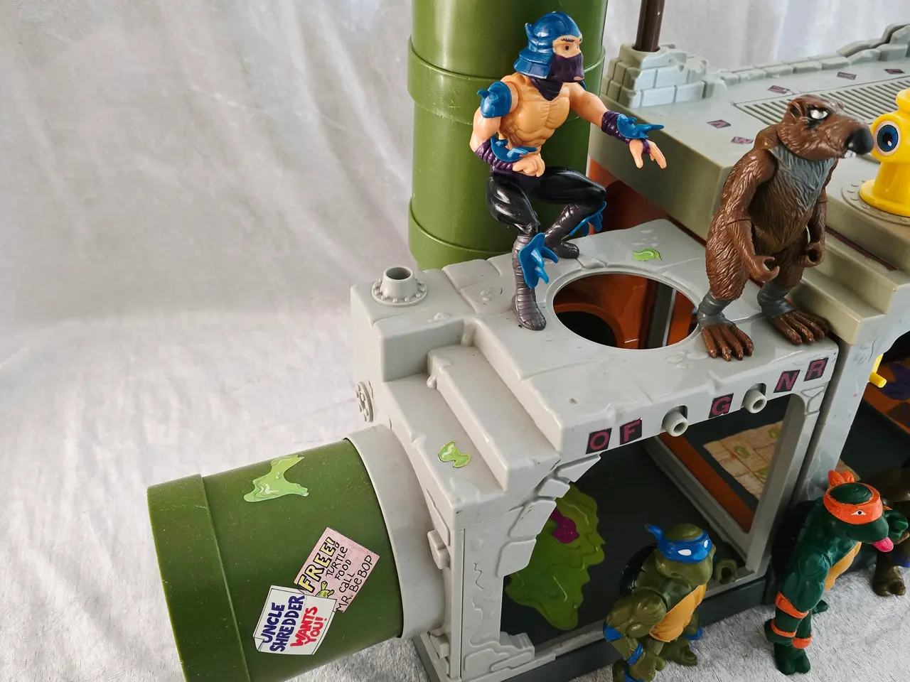 Billede 4 - Teenage Mutant Ninja Turtles sewer lair m. figurer
