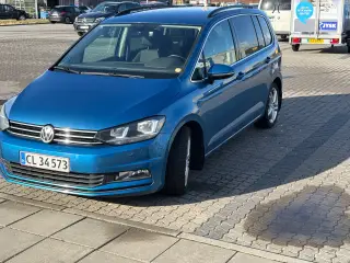 Vw touran 7 per. Med træk og nysynet.