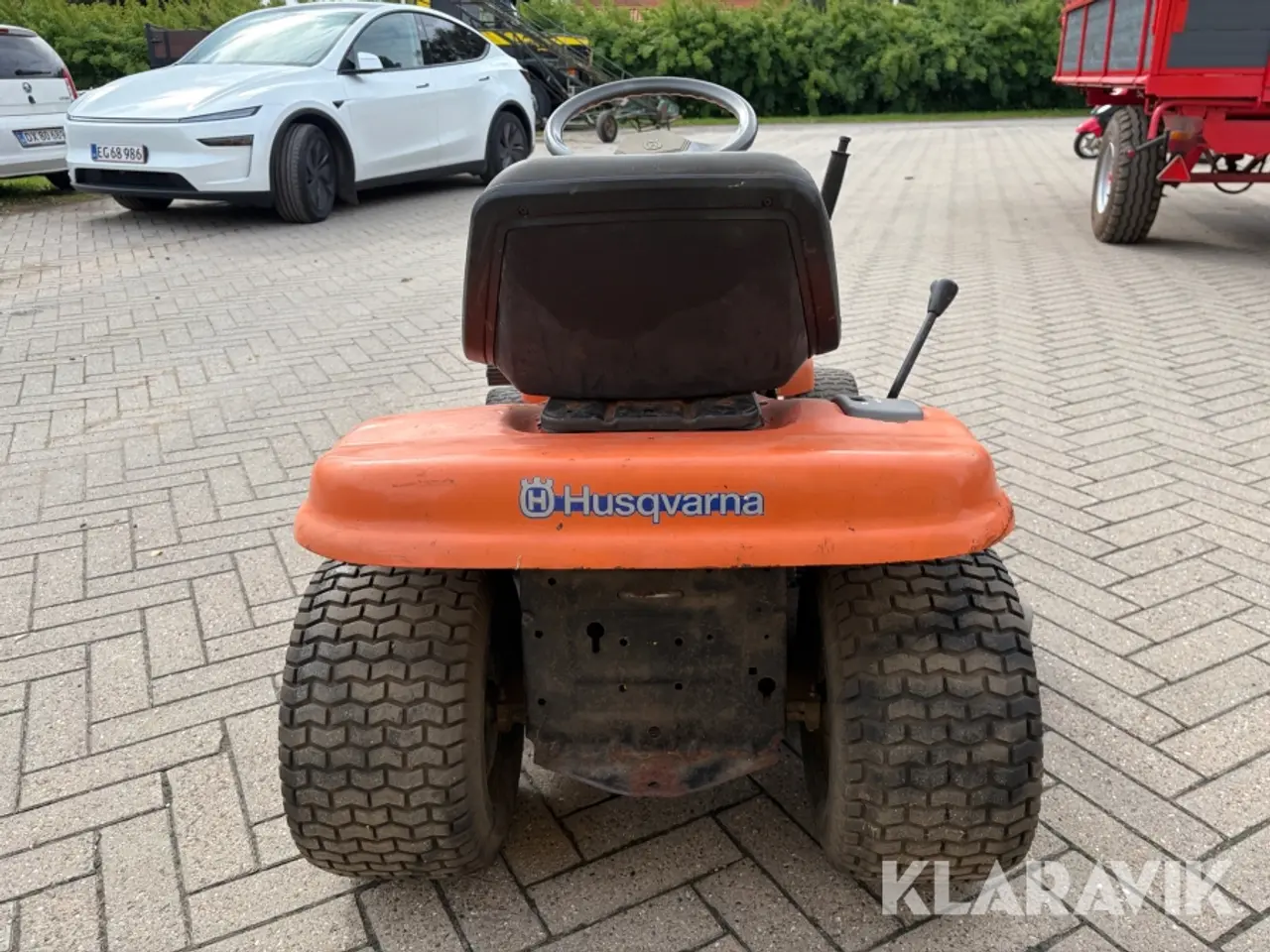 Billede 6 - Græsslåmaskine Husqvarna YT 130