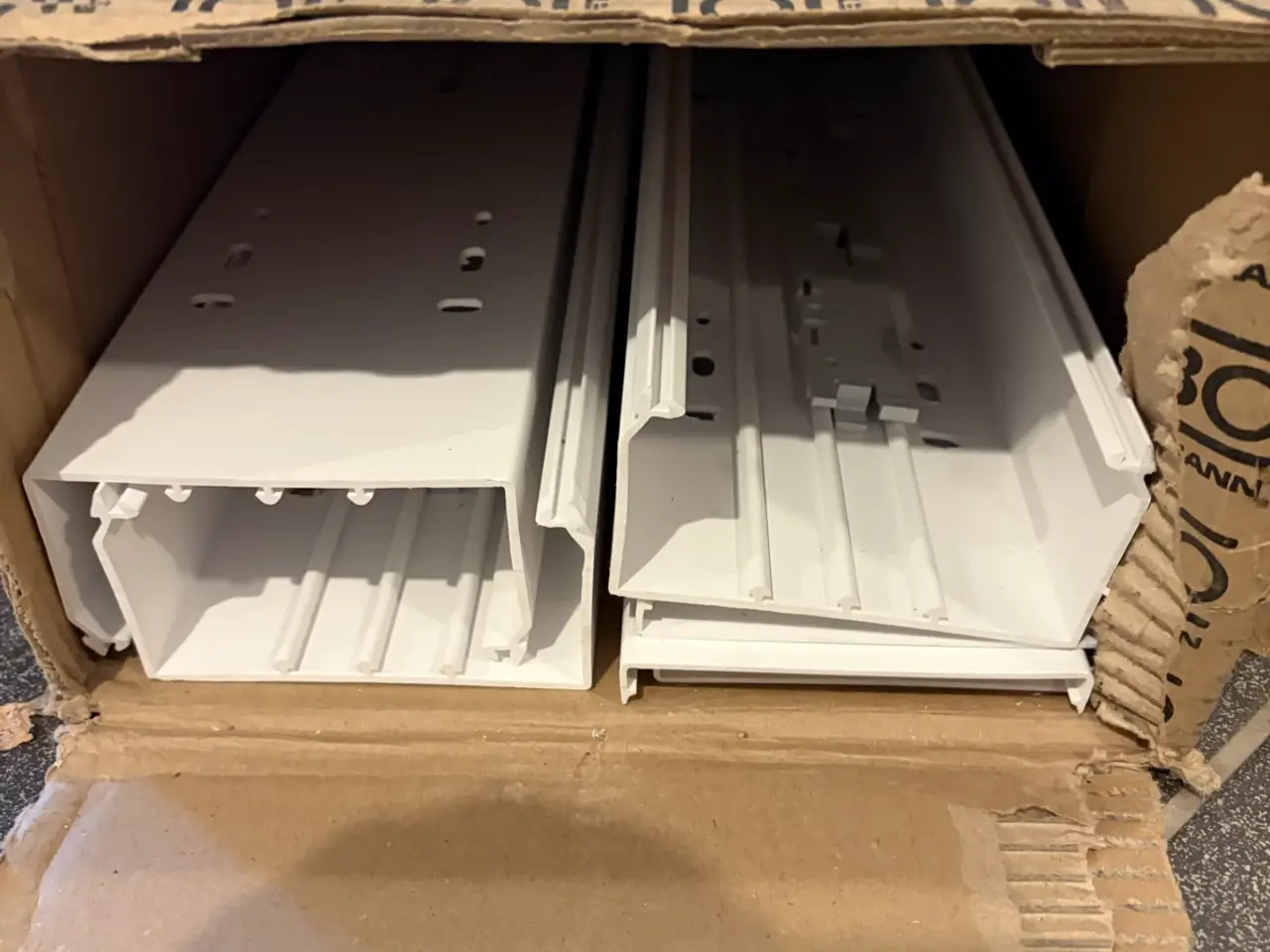 Billede 2 - Kabelkanal WDK 60x110x2000 Perlehvid RAL 9016