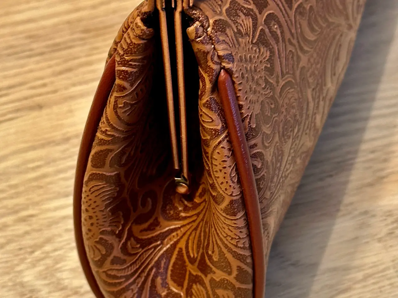 Billede 4 - Retro clutch fra BJØRN BORG sælges